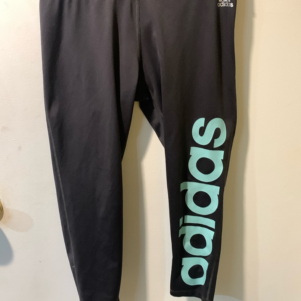 Adidas Leggings EUC Medium